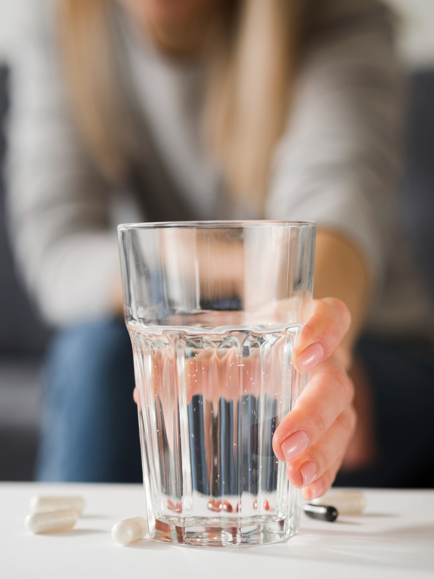 5 Common Mistakes to Avoid While Drinking Water